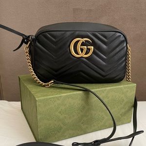 GG Marmont small matelassé shoulder bag
